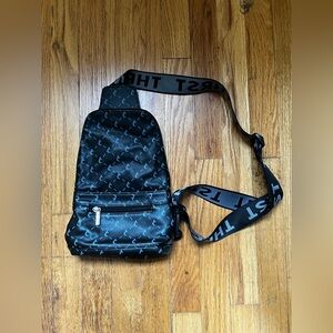 THRST Tear Print Side Bag Crossbody Travel Bag